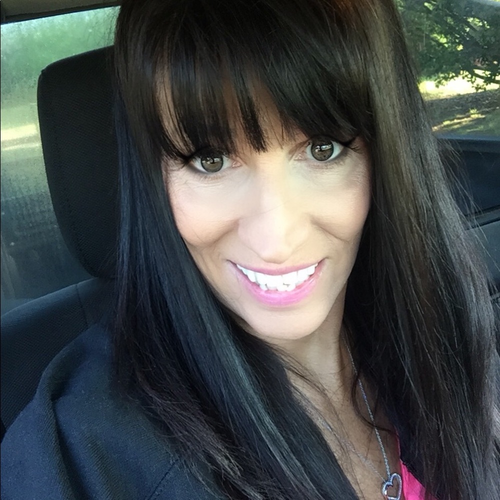 Meet your Posher, Kimberly